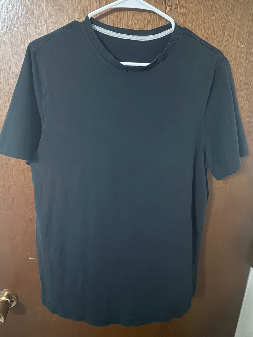 Fabletics Men's Black work out tee slim